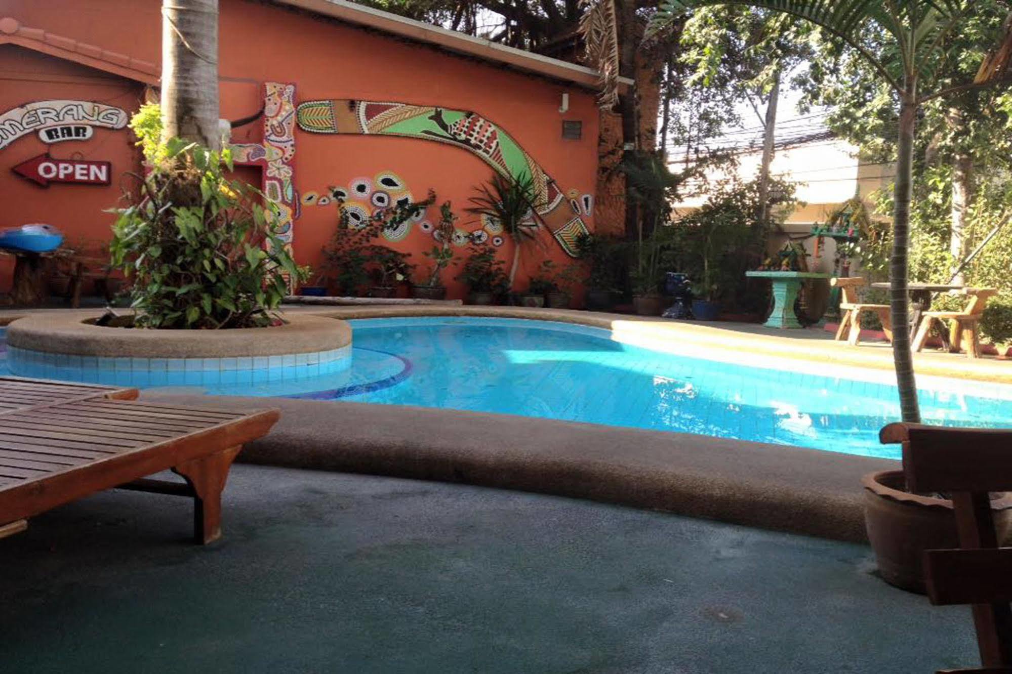 Shagwell Mansions Hotel Pattaya Exterior foto